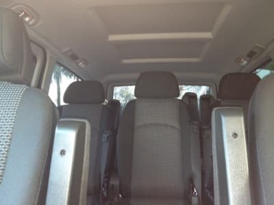 7 Seat Luxury People Mover (SYD) - Image 3